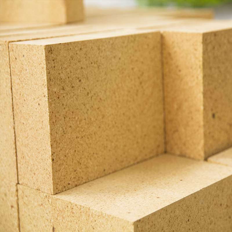 普通黏土砖(图1)