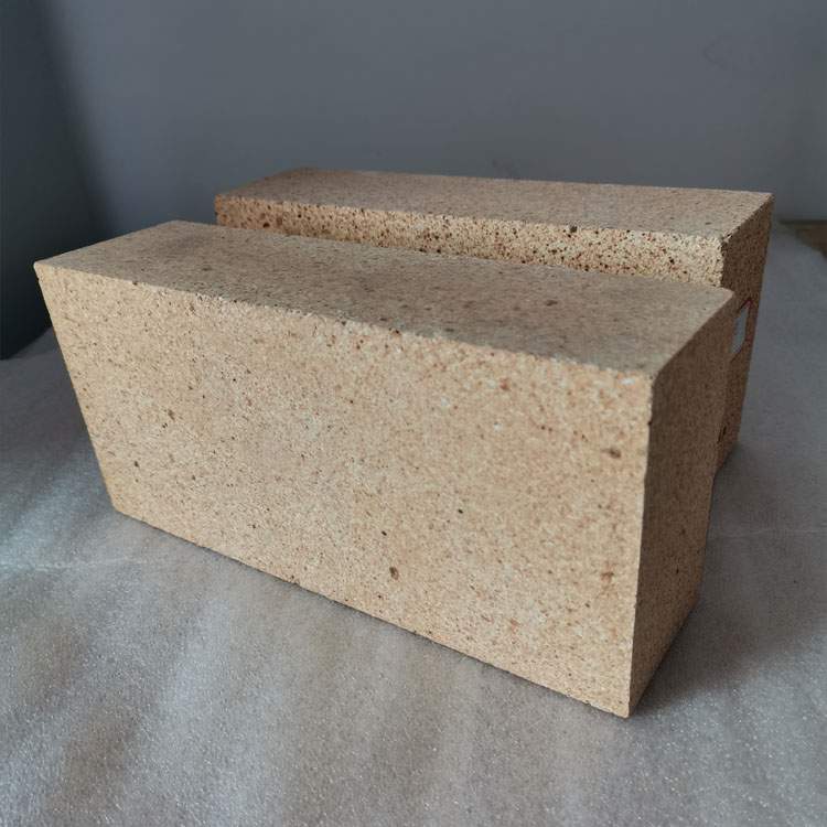 1623656885102015.jpg 高铝砖三级6.jpg